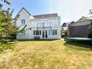 Photo 13- click for photo gallery